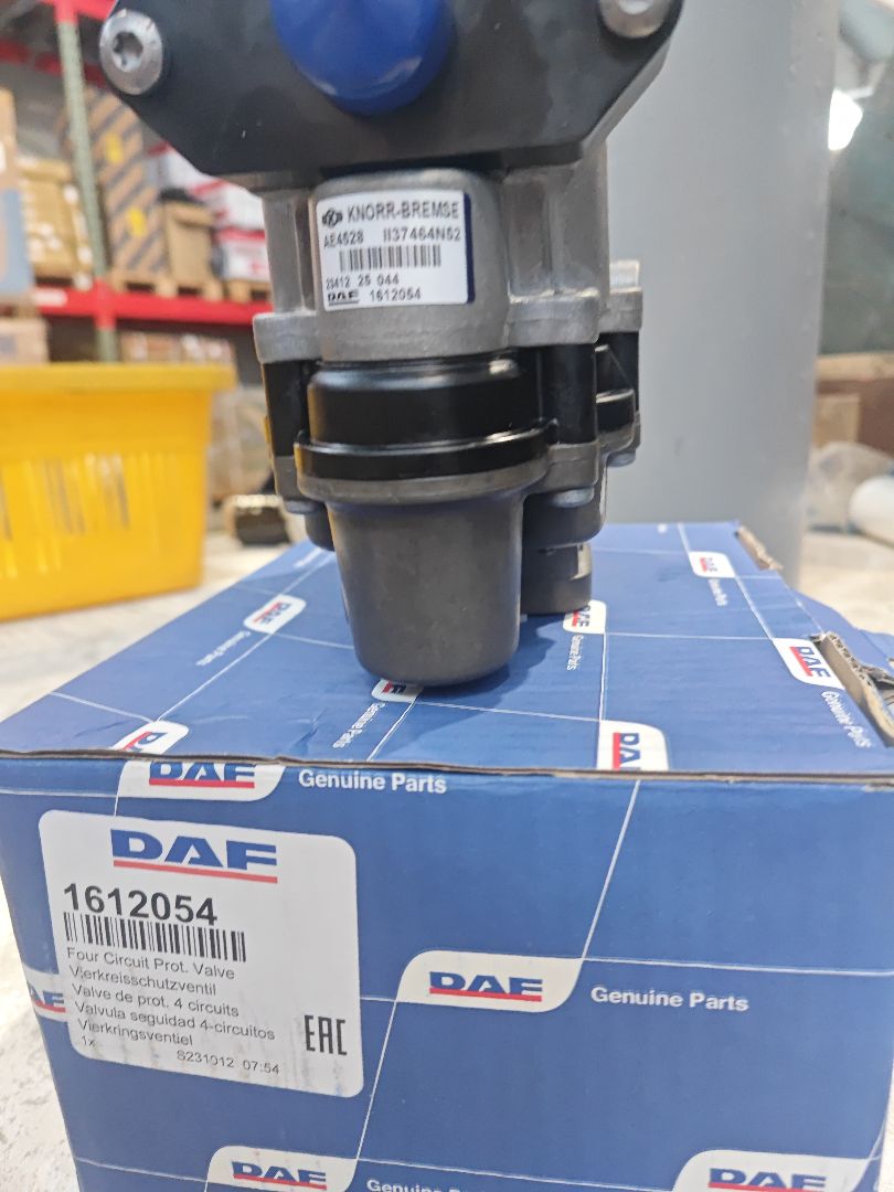 КРАН AE4528 DAF XF95/105,CF,LF DAF OE