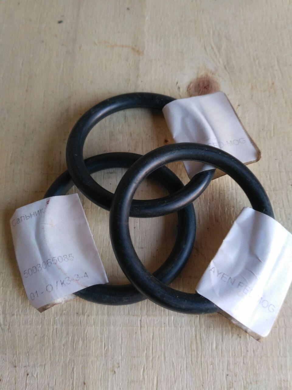 УЩІЛЬНЮЮЧЕ КІЛЬЦЕ ВТУЛКИ РЕСОРИ.RVI FI47X38X5