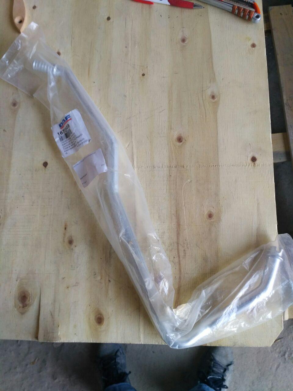 ПАТРУБОК РАДІАТОРА ПІЧКИ DAF