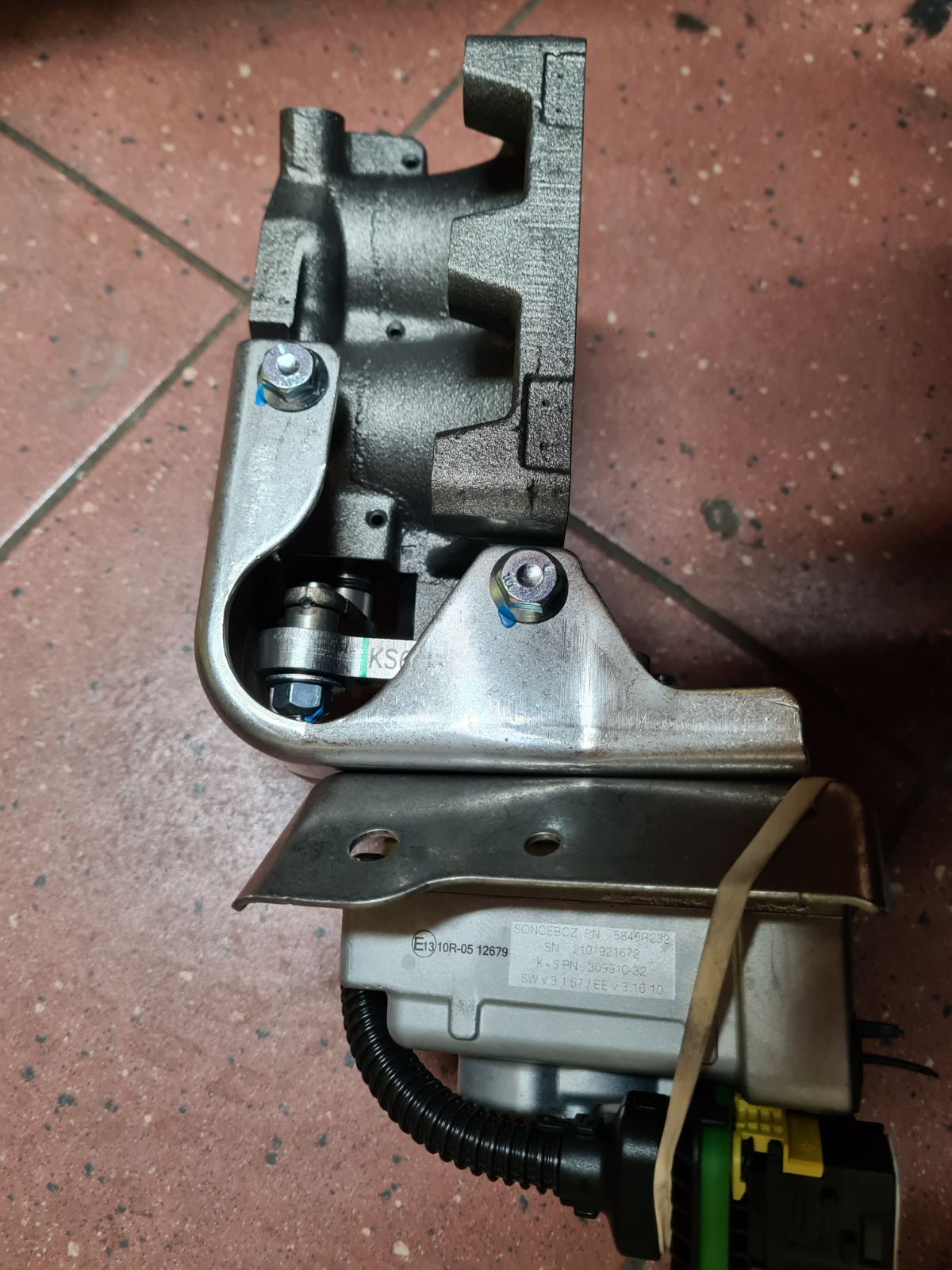 КЛАПАН EGR РЕЦИРКУЛЯЦІЇ ВИХЛОПНИХ ГАЗІВ MAN TGS/TGX EURO 6 (D2066/D2676)