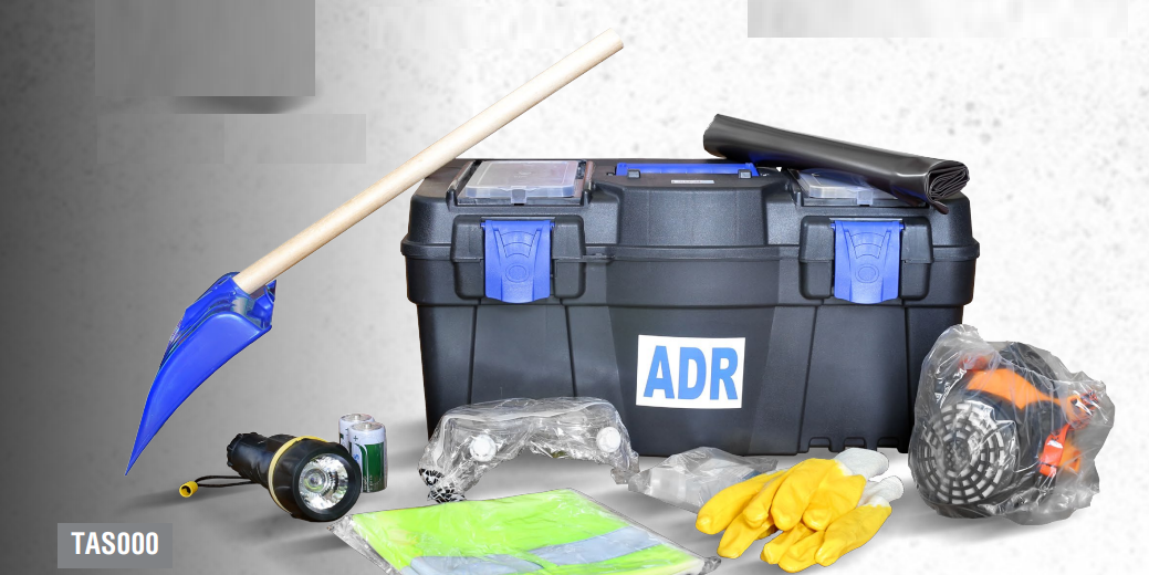 КОМПЛЕКТ ADR УНІВЕРСАЛЬНИЙ З СОРБЕНТОМ